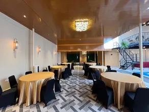 Riez Palace Hotel - Image 5