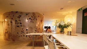 GLOBETROTTER HOSTEL, by Albany - Image 3