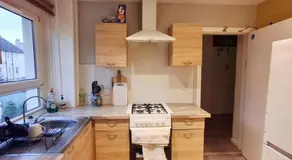 Mini hotel with home facilities in Hamilton West - Image 2
