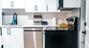 Ebenz Apartment - Image 5