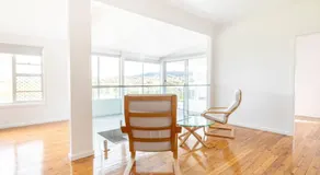 Kiama Beach House & Private Beach & Newly Renovated - Image 5
