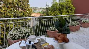 Villa House and Garden B&B - Image 2