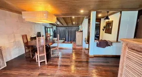 Rockgarden Beach Resort - Image 2