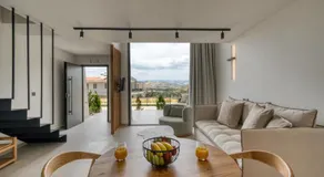 Anima Deluxe Suites - Image 2