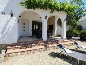 0119-MONTSENY Haus mit Studio - Image 2