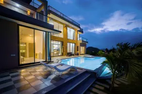 Luxe Valley Villa by Corum8 – Hilltop Mansion - Image 3