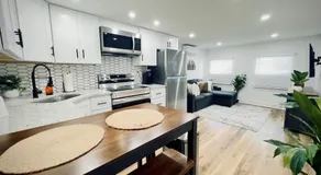 Cozy 1BR in Philly and Rain Shower - Image 3