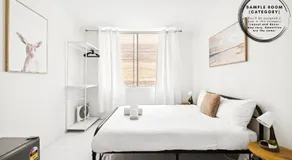 Convenient Double Stay in Vibrant Cabramatta - Shared Bathroom - Image 2