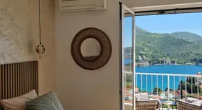 Blue Diamond Rooms - Image 2