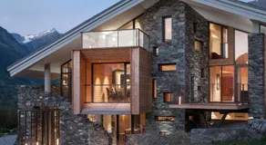 Mineral Lodge, una joya arquitectónica en el corazón de los Alpes franceses - Image 3