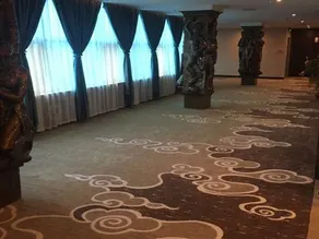 Huaxia Hotel - Image 4