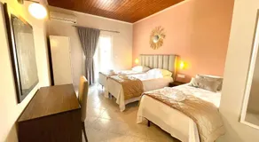 Oasis Beach Club - Image 2