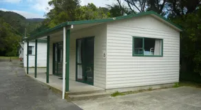Alexanders Holiday Park - Image 4