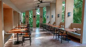 Hotel Maya Bell - Image 5