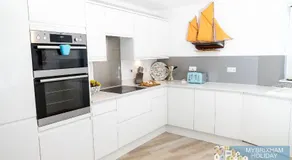 3 Ocean Gate - Image 3