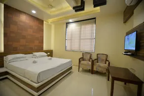 Hotel Radhe Krishna - Image 2