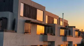 Spacious Multi-Floor Architectural London Holiday Home - Sleeps 8 - Image 5