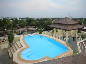 The Xym Hotel - Image 5