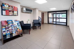Super 8 by Wyndham Mount Laurel - Image 5
