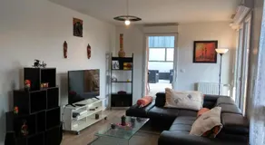 SAINT DENIS appartement 2 chambres avec parking - Image 3