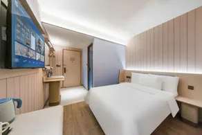 Hanting Hotel Shanghai Gongkang Road Subway Station - Image 2