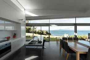 Avalon Coastal Retreat - Image 2