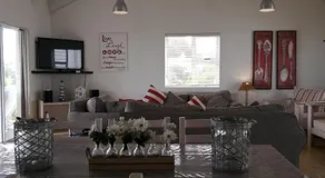 Beach Cottage 2 - Image 3