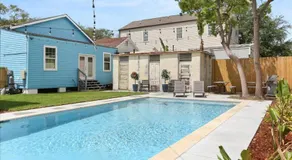 Sunny 5Bed w Parking and direct Streetcar access - Image 5