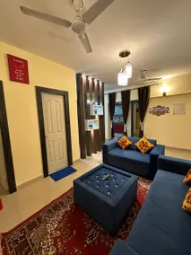Royale Ambience - Image 2