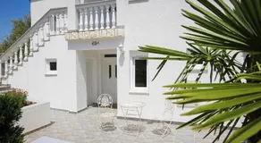 Seaview Villa Anita with Two Apartments and private Pool - Image 5