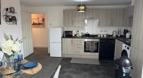 Heathrow central suites - Image 5