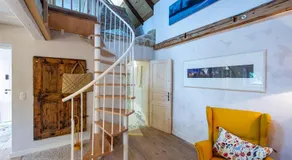 GMOAHOUSE - Image 2