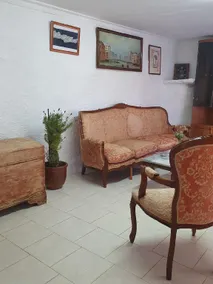 House of Tasia - Image 5