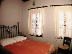 Varosi Guesthouse - Image 2