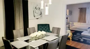 Fearlessrose vacation Rental 89 - Image 2