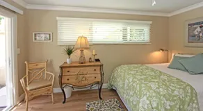 1009 W Bay - Image 5