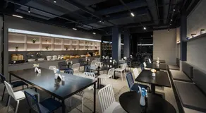 Atour Light Hotel Chongqing Yuzhong Daping Metro Station - Image 2