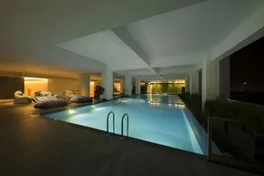 Zealax Hotel & Residence - Image 3