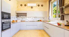 Nirvana Gozitan Villa & Pool - Happy Rentals - Image 5