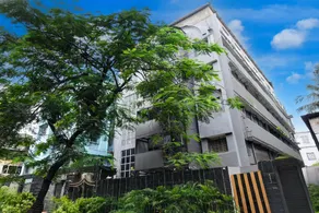 Townhouse Parkstreet Formerly Hotel Royal Garden - Image 3