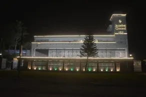 Hotel Jasmine Grand - Image 4