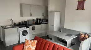 1 Bed Apartment Sleeps 3, Ferryhill Near Durham & WiFi - Image 2