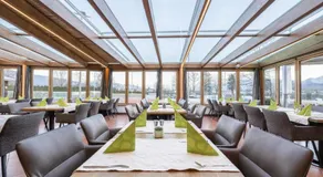 Hotel Momentum - Image 2