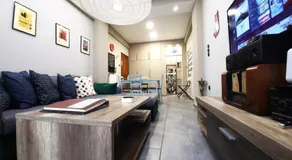 «ZEUS», SUITE D'AFFAIRES DE LUXE STYLE au cœur d'Athènes. - Image 2