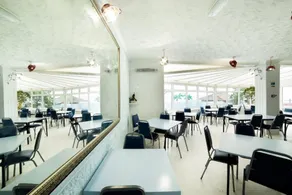 Marina Hotel - Image 4