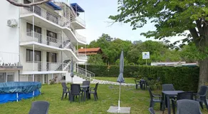 Simada Blue Guesthouse - Image 3