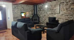 Casa rural con piscina, Cedeira, San Román - Image 3