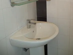 Highest Village Bungalow - Image 2