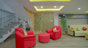 SM Royal Suites - Hotel near Kempegowda international Airport Bangalore - Image 3
