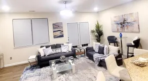 Modern & Luxurious 3 Bdrm 2.5 Bath Townhome - Image 2